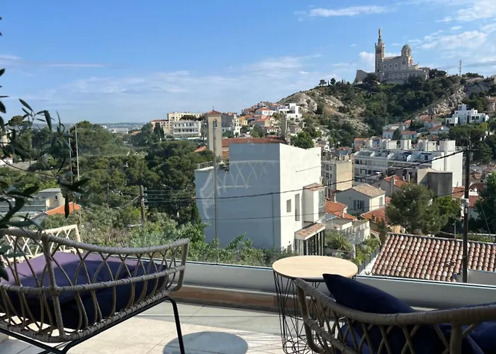 Les Balcons Du Roucas Blanc