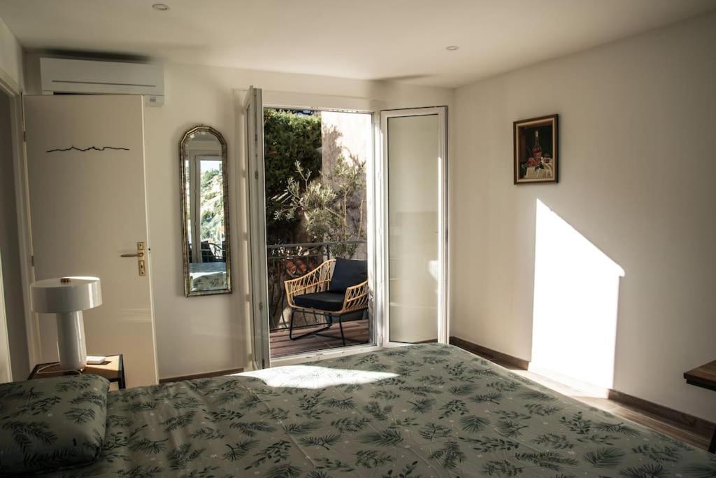 Les Balcons Du Roucas Blanc